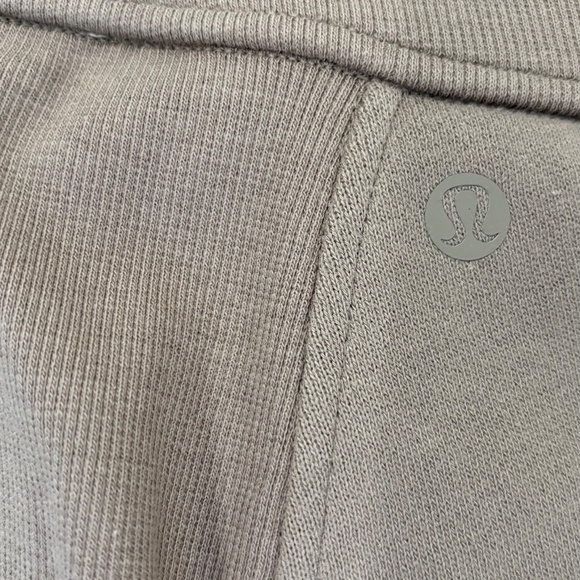 Lululemon Scuba High-Rise Mini Skirt Taupetastic - Picture 7 of 7